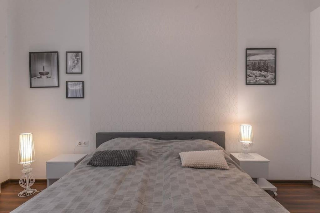 Appartamento 2 Bedroom For Up To 6 Guests *